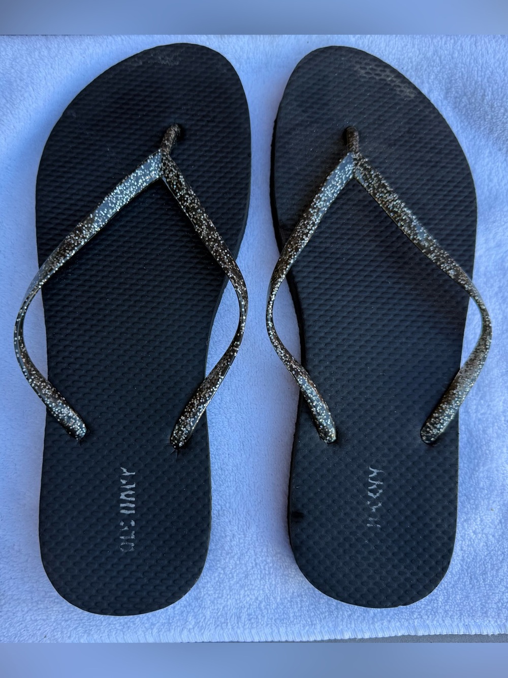 Old Navy Black Glitter Sparkle Flip Flop Sandals